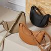 Top Layer Cowhide Niche Design High Quality Crossbody Crescent Bag for Women New Genuine Leather Underarm Saddle Bag