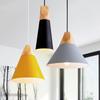 Nordic LED Wood Pendant Light Dining Room Pendant Lamp Modern Colorful Restaurant Kitchen Coffee Bedroom Loft Hanglamp Luminaire