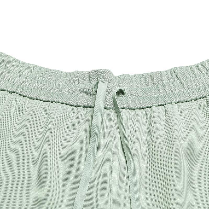 FILA Original Fashion Simple Classic Retro Sports Versatile Comfortable Moisture-Wicking Loose Knit Five-Point Casual Shorts Men shorts F51M629602FGN
