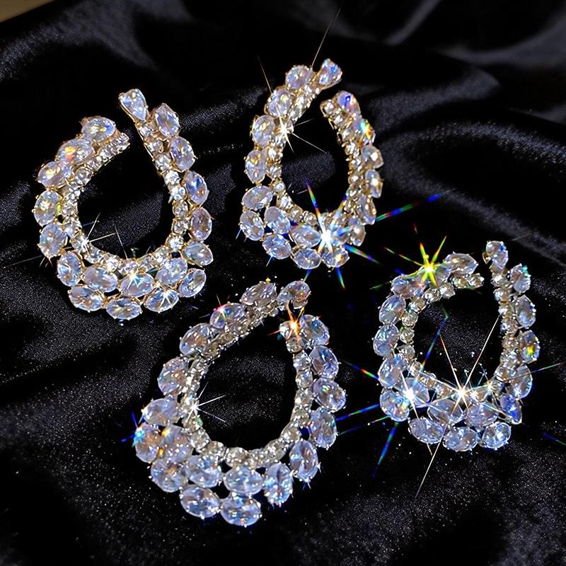 Silver Needle Luxury Zirconia Water Drop Geometric Stud Earrings - Elegant High-end Fashion Accessories