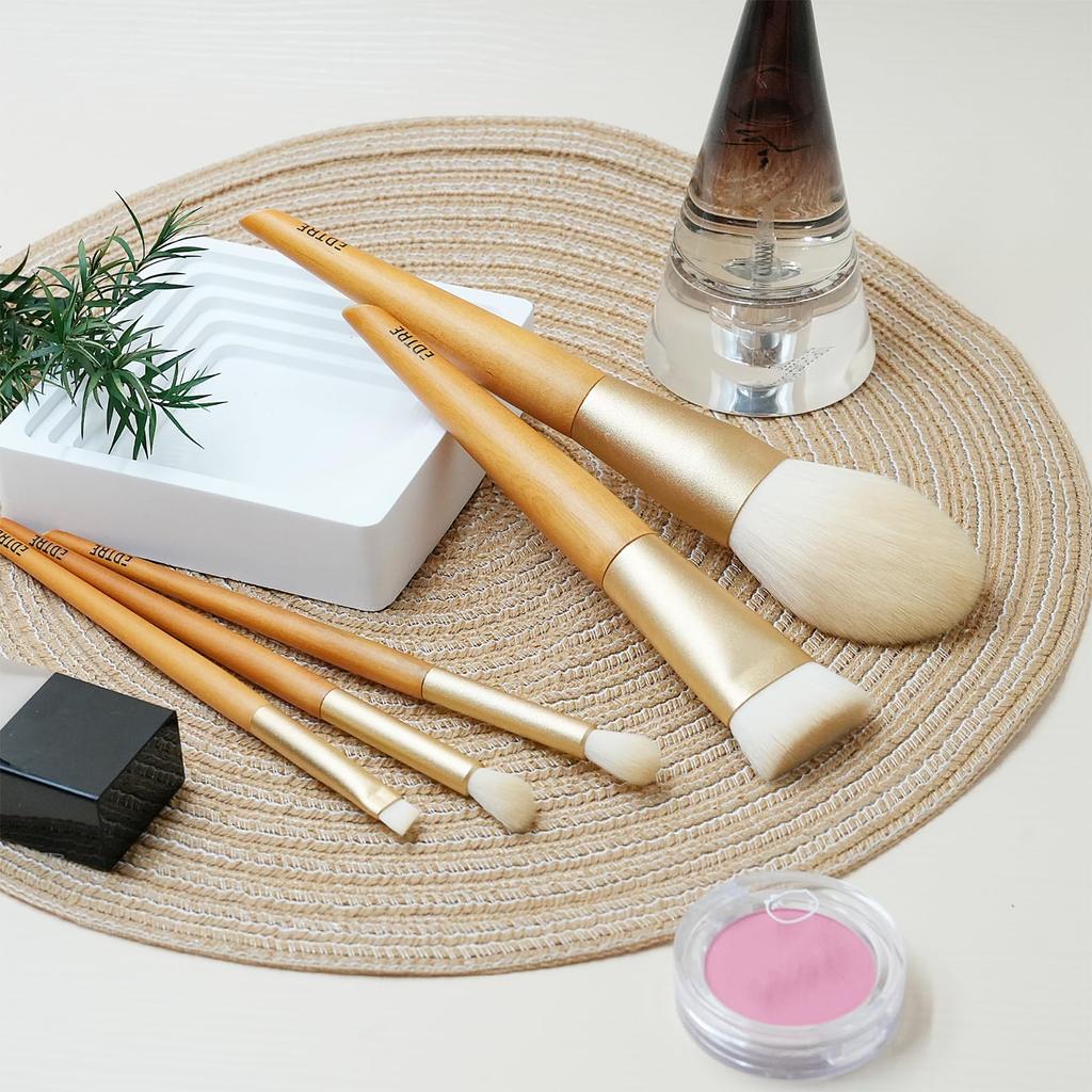 EDTRE Makeup Brush Set with DuPont Paper Cosmetic Perfect As a Gift or Travel White 10-Piece Pouch, Eco-Friendly, Brush,