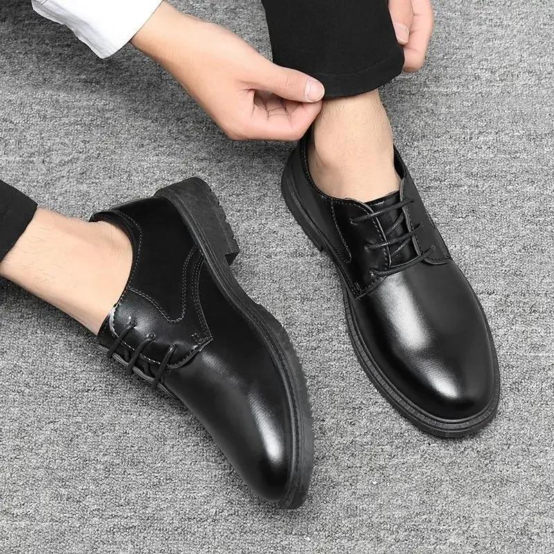 Fashion Round Toe Formal Leather Brogue Shoes for Men Business Dress Social Legitimate Designer Luxury Sale 2024 Trend Man Casual Shoe