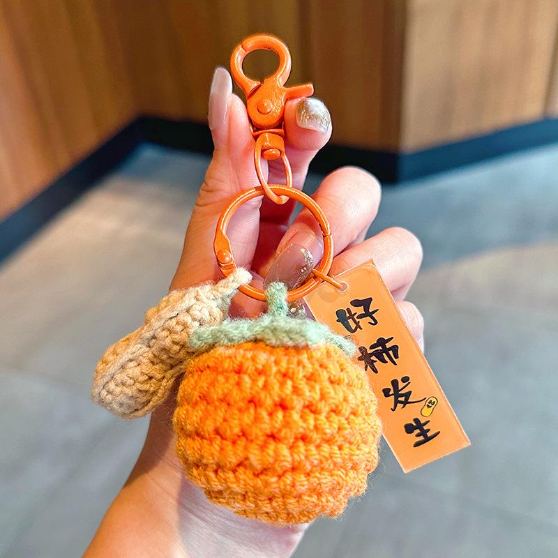 Хорошие вещи случаются, Брелоки, Ручная вязка из шерсти, Хурма, Ягоды рябины, Неприятности, Сумки, Подвески, Женщины no specifications