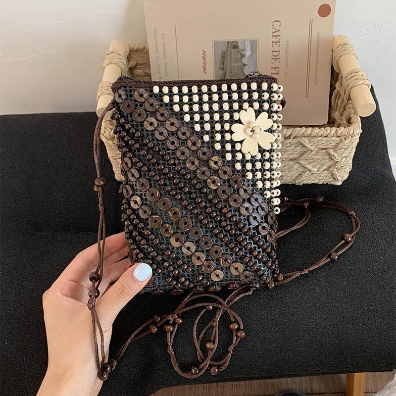 

Bohemian flower woven bag women s new niche design mobile phone bag messenger bag