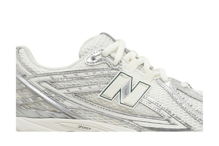 New Balance 1906R Silver Metallic Sea Salt