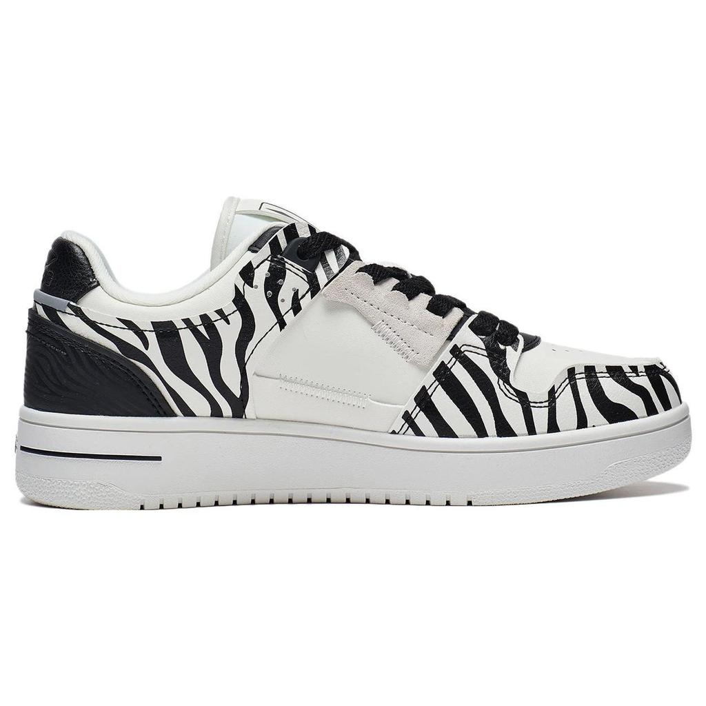 Li Ning Tian Ji Graffiti Casual Versatile Thick Sole Sneakers Non-Slip Wear-Resistant Breathable Height Increasing Low-Top Skate Shoes AGCT376-6