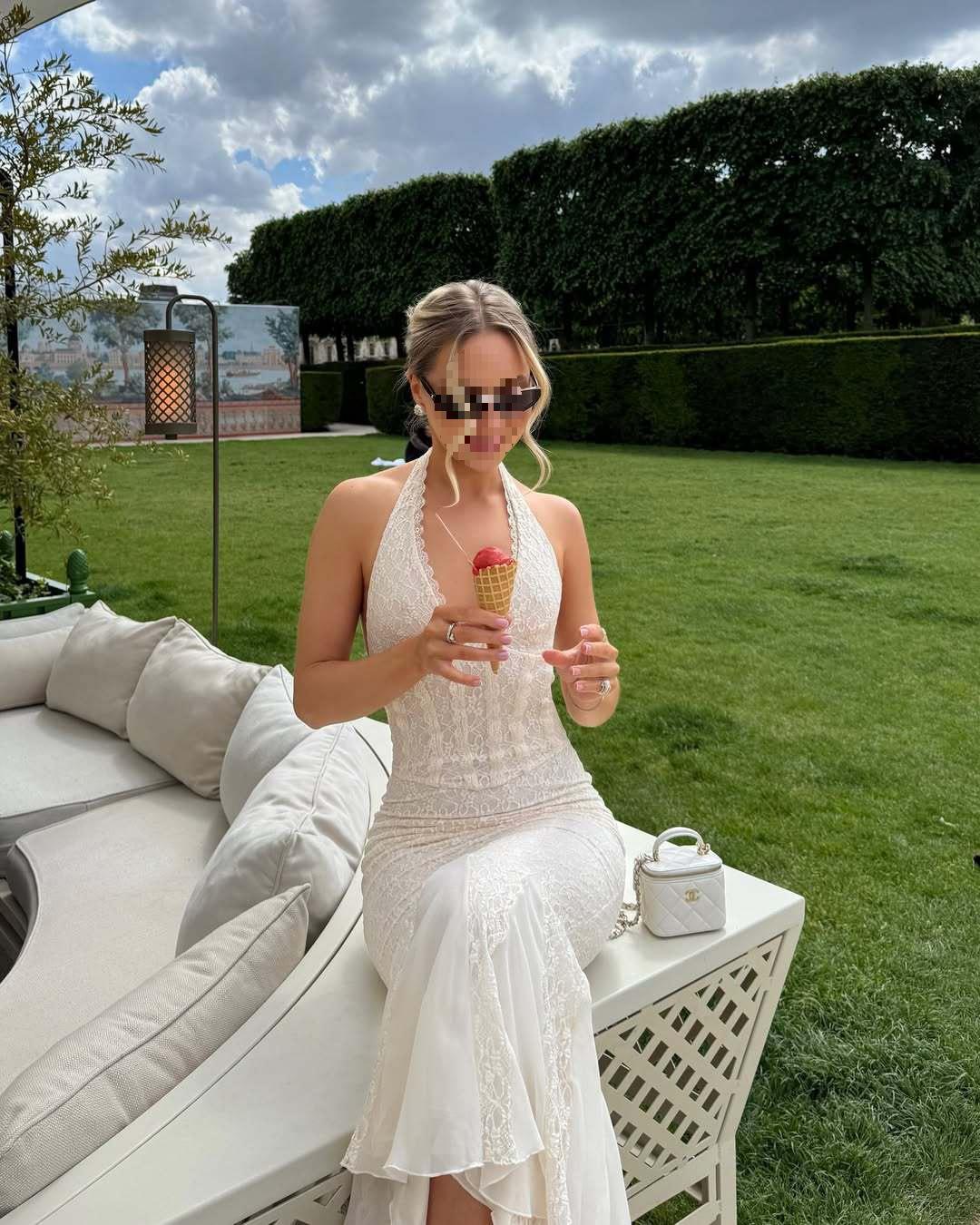 

Американское осеннее длинное платье с открытой спиной на бретелях и V-образным вырезом - Стиль для пляжного отдыха Medium белый