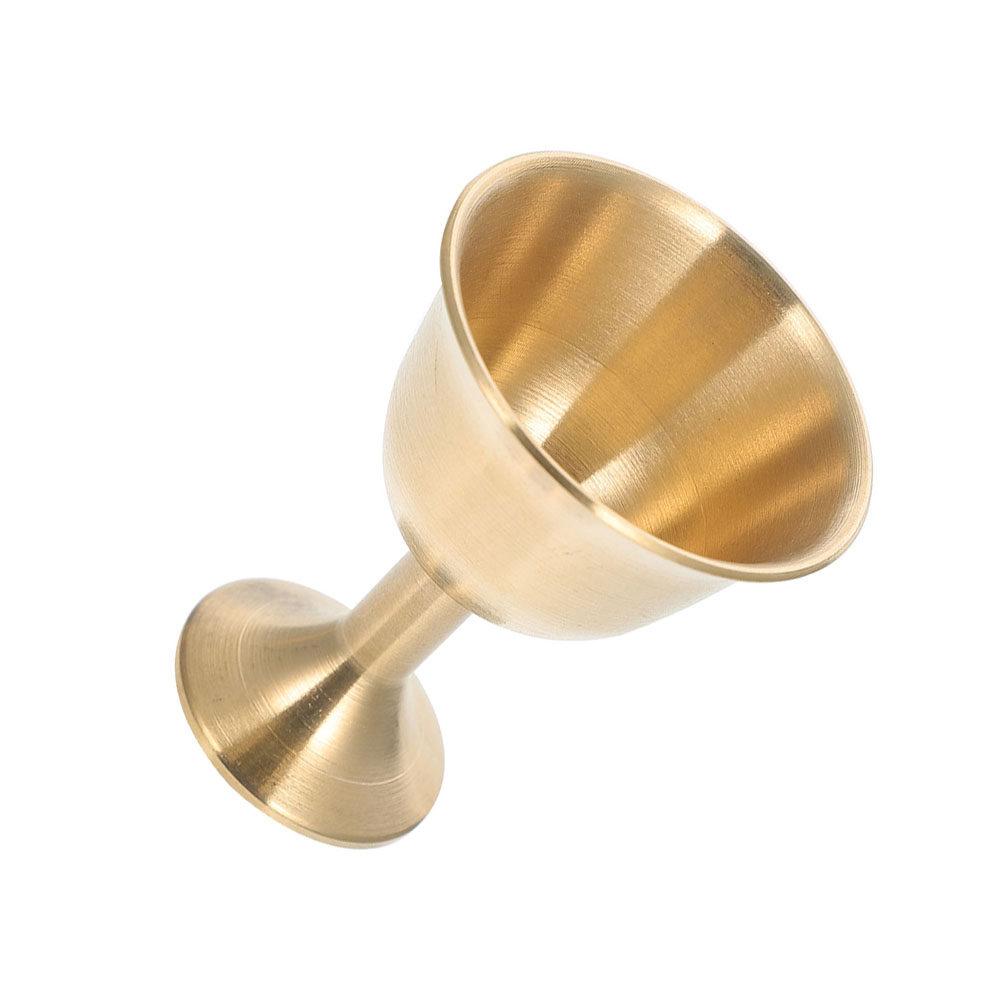 Retro Brass Temple Chalice Elegant Goblet for Ceremony Buddhist Decoration Solemn Grand Household Cups Luxury Brass Goblet