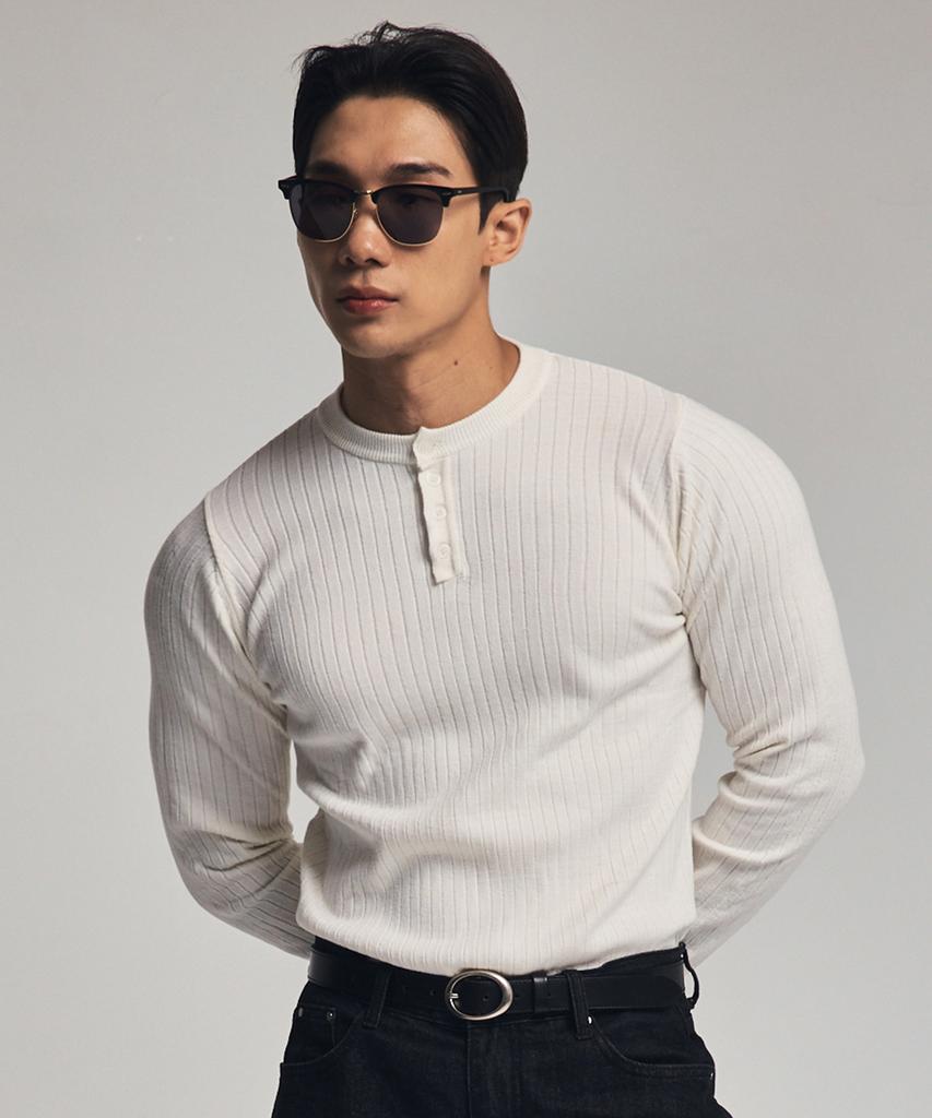 ASTROVE Wholegarment Henry Muscle Knit Ivory