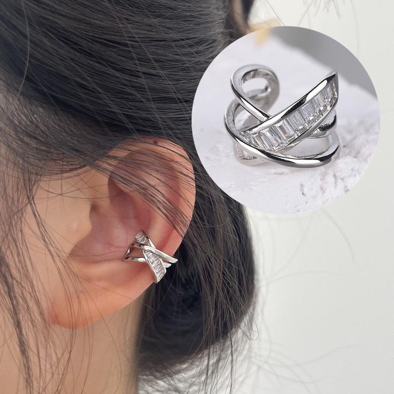 Lively Snake Year Butterfly Ear Cuff | No Piercing Elf Ear Clip