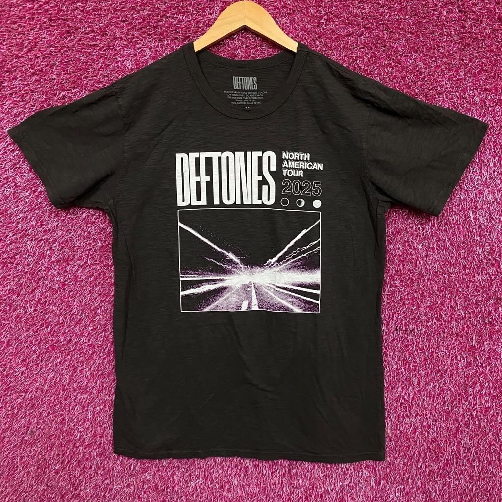 Deftones 2025 North American Tour 2025 Nu Metal T-Shirt Medium