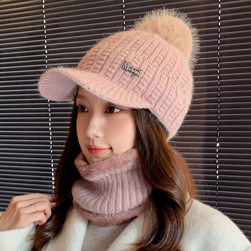 New Hat Women's Velvet Thickened Warm Winter Outdoor Cycling Ear Protection Duck Tongue Knitted Hat