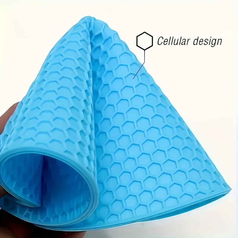 Durable Kitchen Honeycomb Mat Heat Resistant Anti Slip Pot Mat for Flat Bottom Pans Grill Oven Available In Three Colors