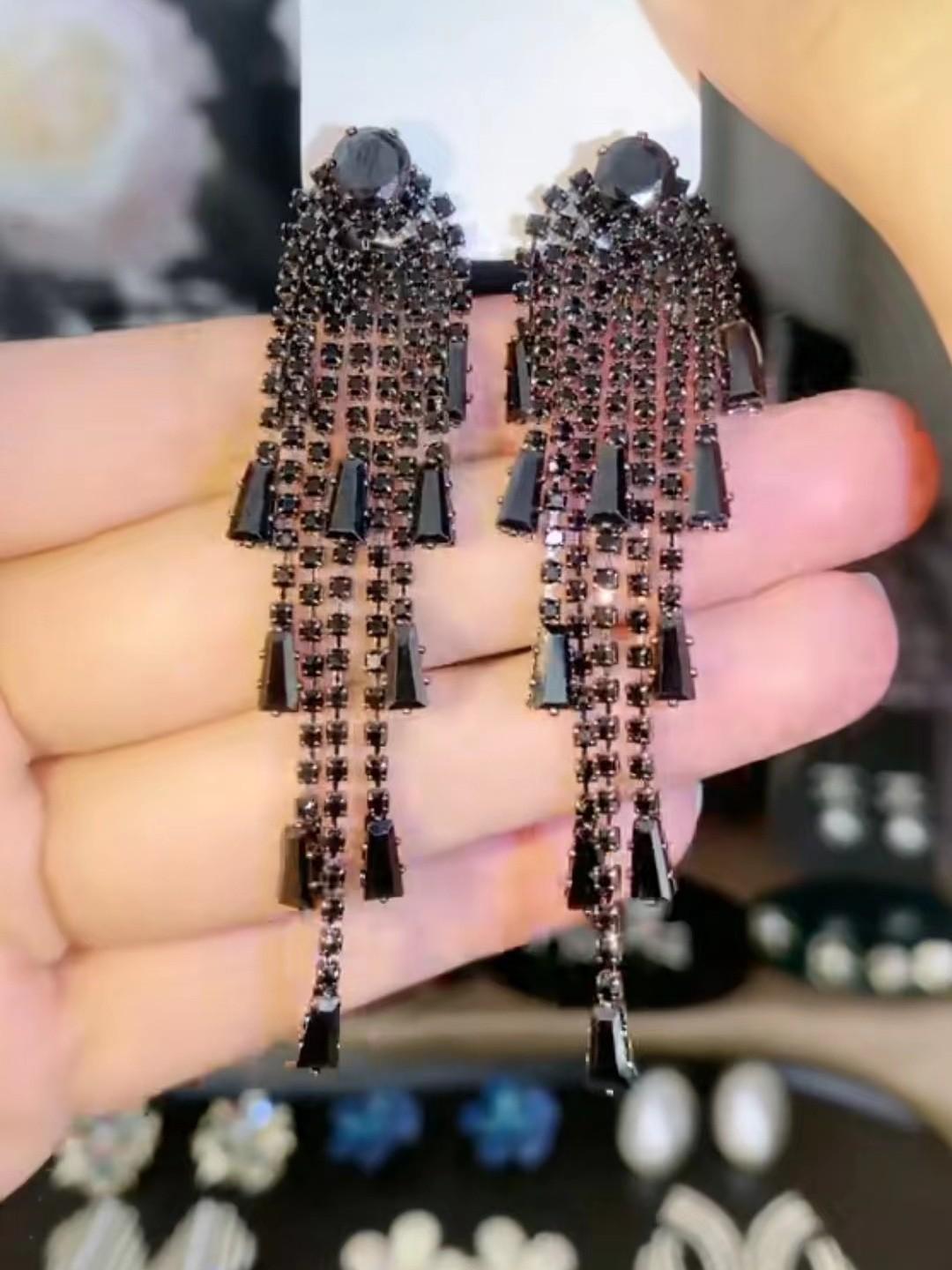 Trendy Cubic Zirconia Star Tassel Silver Stud Earrings – Light Luxury for Women