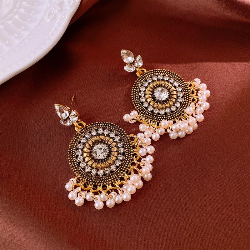 Medieval vintage earrings, court style niche high-end stud earrings Internet celebrity retro earrings jewelry women