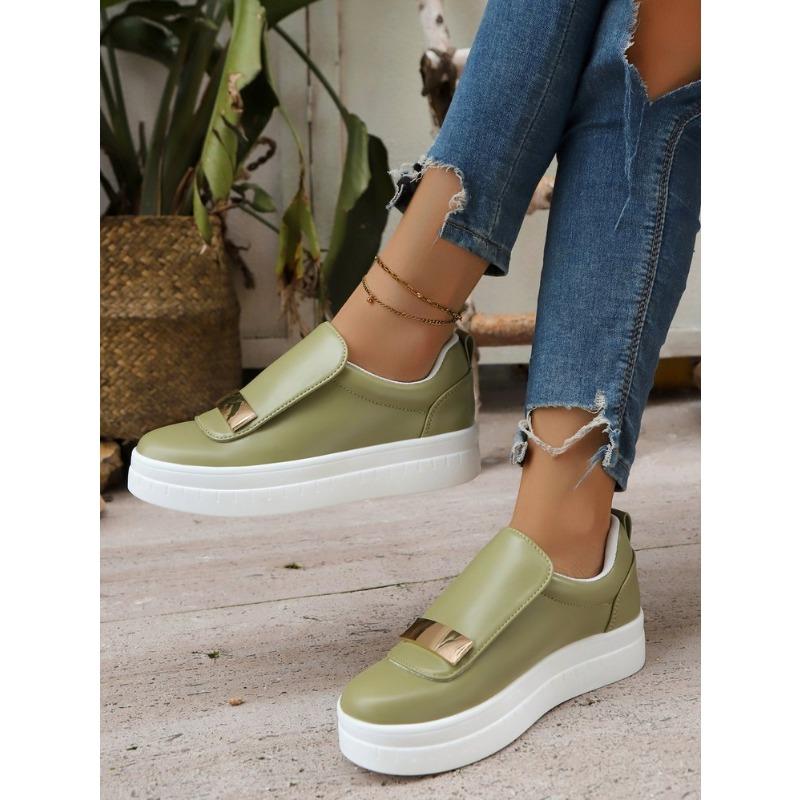 New Autumn European American Style Women's Thick Soled Solid Color Metal Flat Casual Shoes