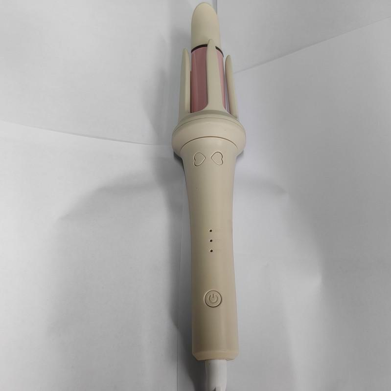 

«Электрическая вращающаяся плойка с крупными волнами и функцией водной ряби» покинуть белый