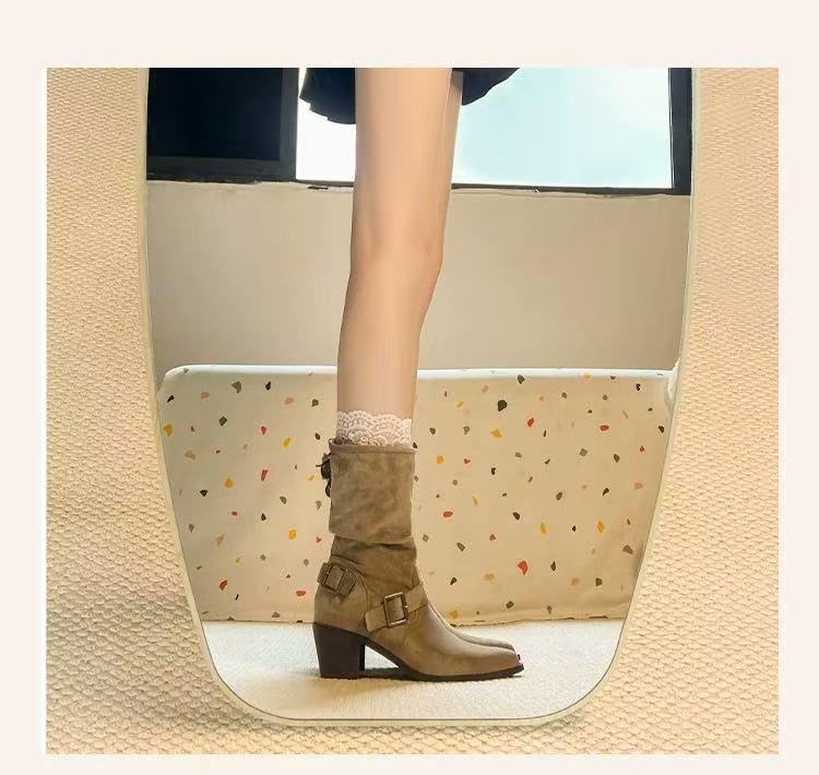 Women's Retro White Chunky Heel Martin Boots with Pointed Toe - Autumn/Winter 2025 Fashion Collection.