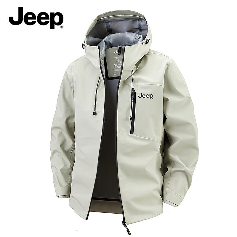 

JEEP Men s Outdoor Softshell Hooded Jacket XL
