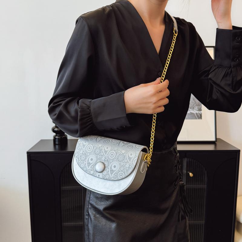 Women Fashion Solid Color Flap Small Saddle Shoulder Underarm Bags Fashion PU Leather Street Shopping Crossbody Bag Ladies Clutch Purse