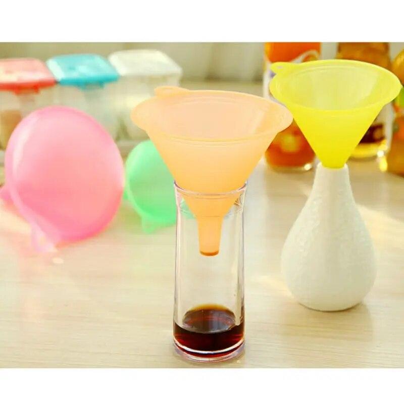 5 Pcs/lot Plastic Funnel Set For General Purpose, Lab Car Kitchen Home Tools, Liquids Dry Goods
