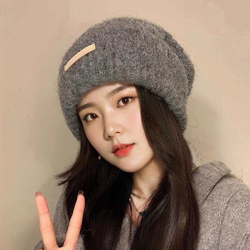 Big Head Hat with Loose Warm Wool Knitted Wool Hat Showing Face Small Ear Protection Big Brim Cold Hat Pile