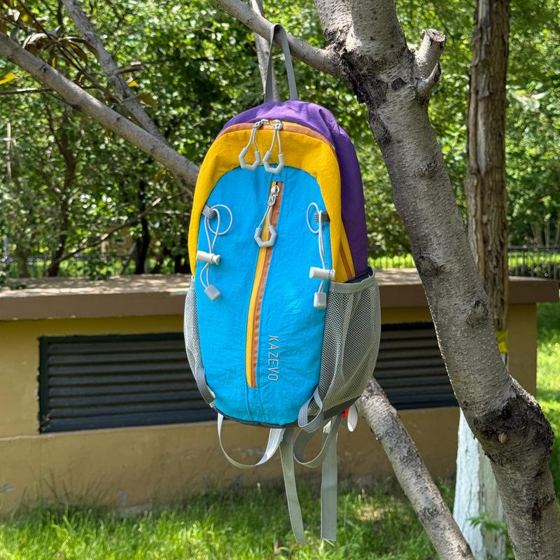 Schoolbag Japanese INS new dopamine series lightweight sports backpack, couple's outdoor hiking energetic hiking bag