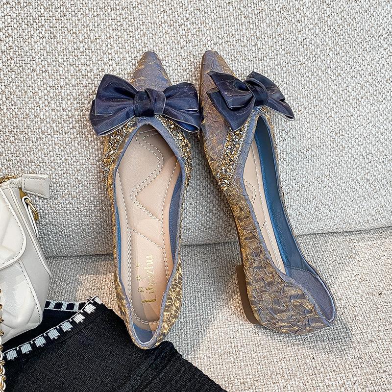 Spitze Ballerinas Damen neue Pailletten Einzelne Schuhe Schleife Flacher Ausschnitt Mützen Schuhe Frühling und Herbst Große Größe