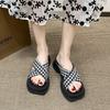 2025 New Cross-woven Thick-soled Roman Sandals Women's Retro Square Head Fashion Wear One-word Beach Shoes Women