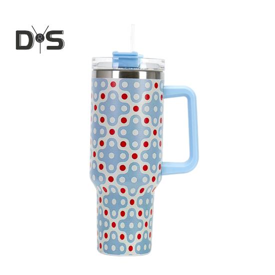 Izolovaná sklenice s rukojetí Slaměné víko 40 oz Dvojitá stěna vakuová nerezová ocel Cestovní hrnek Water Smoothies Čaj Nepropustný šálek na kávu do auta do školy