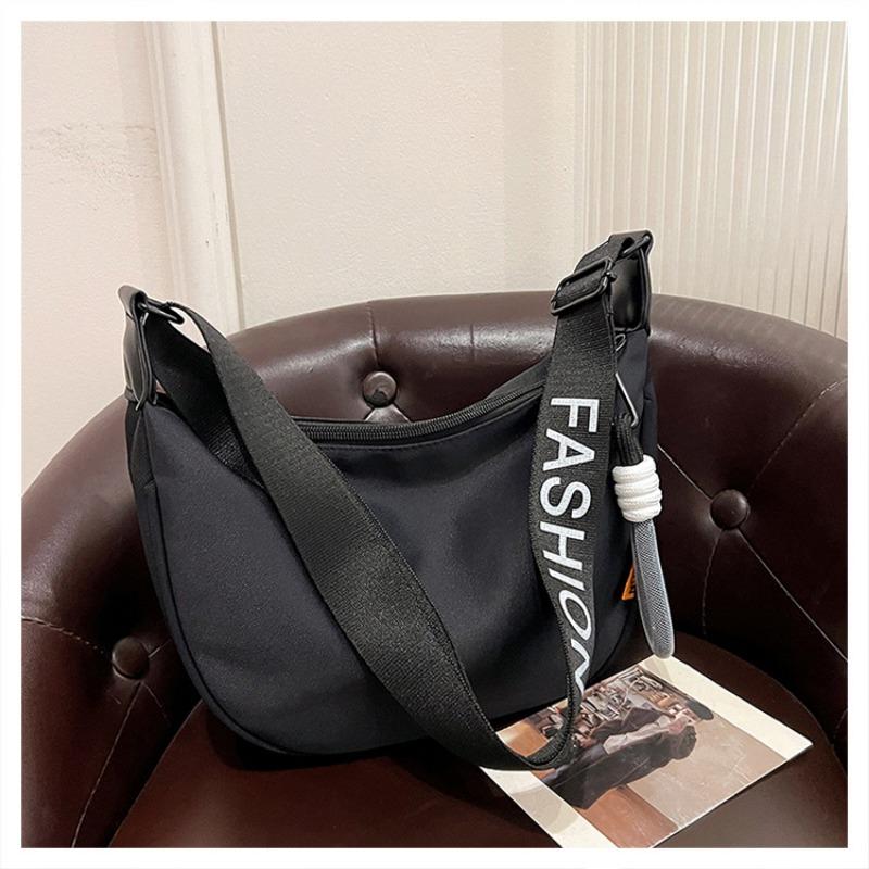 Spacious Nylon Canvas Bag Women Fall Winter New Trend Fashion Versatile Solid Color Crossbody Bag Crescent Moon Bag