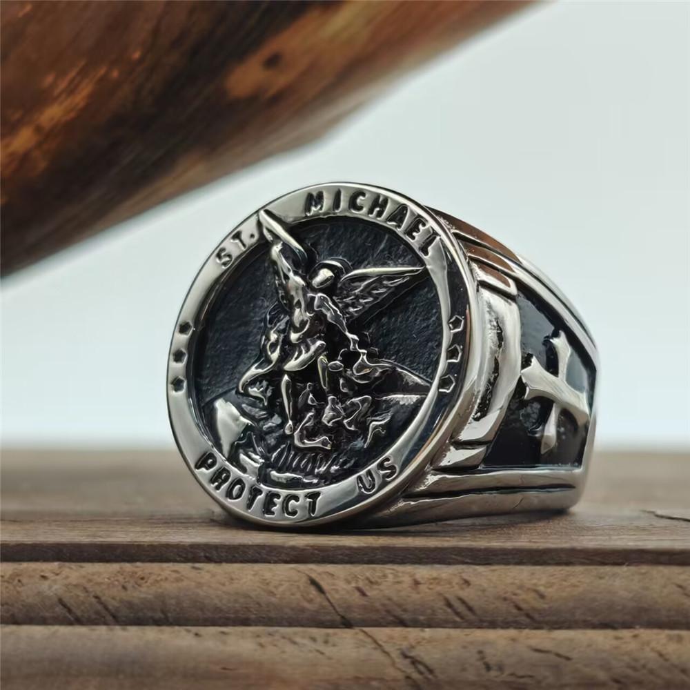 

Модные ювелирные изделия из нержавеющей стали Saint Bao Our Angel Ring 7