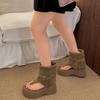 Popular high-end retro platform sandals women's 2025 new summer with skirts to increase the height of casual toes and cool boots