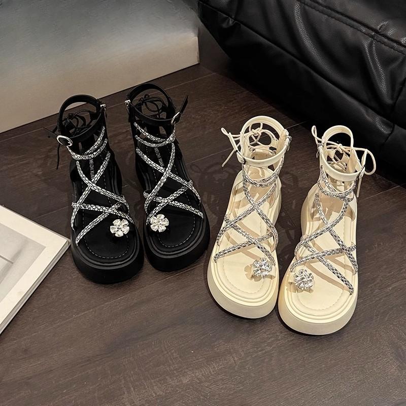 Sandalen mit dicker Sohle Damenschuhe Modische Neuer Stil und Elegante Sandalen