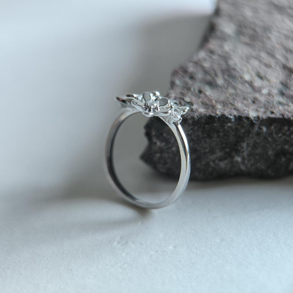 Silver Ring with Cubic Zirkonia, Product Weight 2.56 G (2208020)