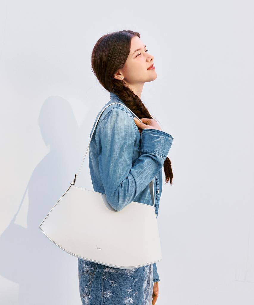 Clave Mia White Tote Bag