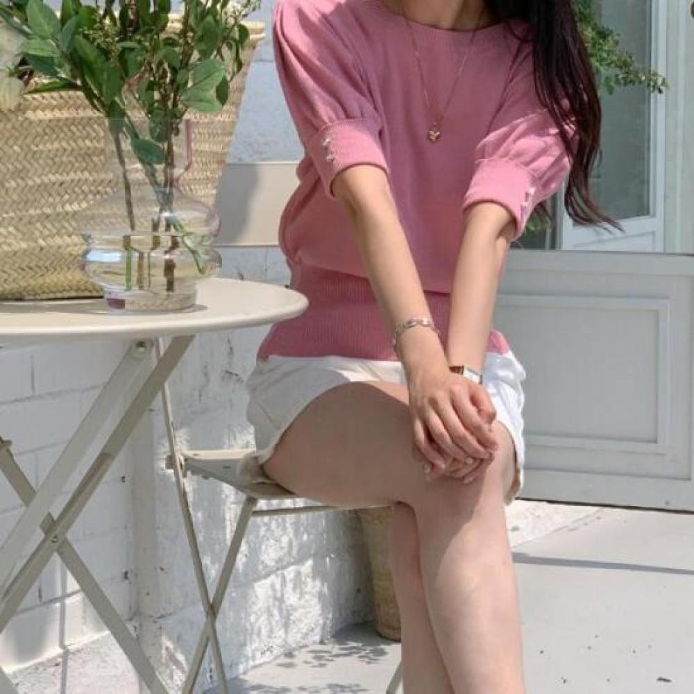 New Arrivals Open Run Women Round Neck Short Sleeve Puff Sleeve Button Point Kne