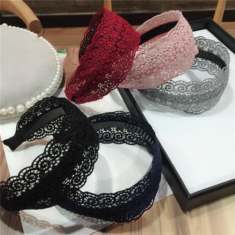 Anti-Slip Wide Lace Headband with Teeth - Korean Style