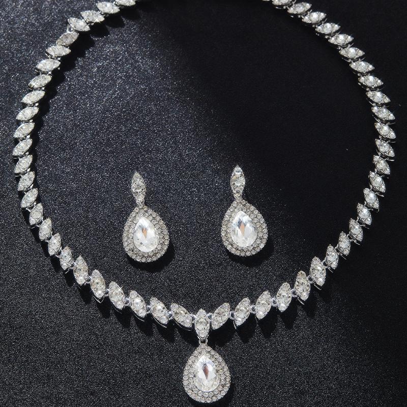 3PC Women's  Luxury Water Drop Zircon Necklace Earrings Jewelry Set Wedding Banquet Party Holiday Gift