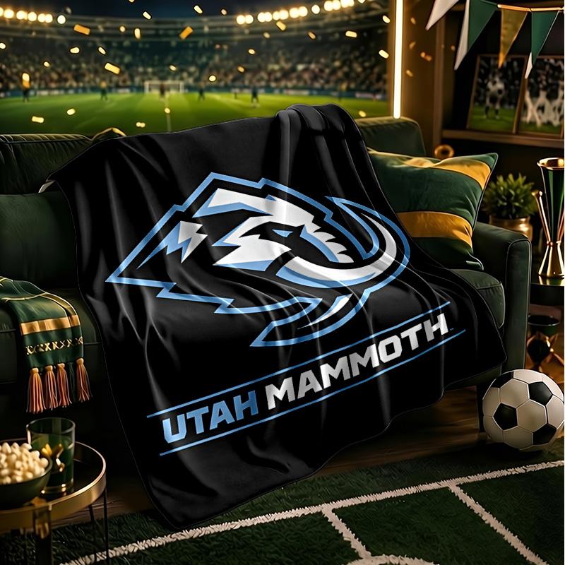 Mammoth Hockey Throws Blanket Flannel Blankets Plush for Couch Bed Gifts for Men Women Travel Picnic Blanket Christmas Fan Gifts