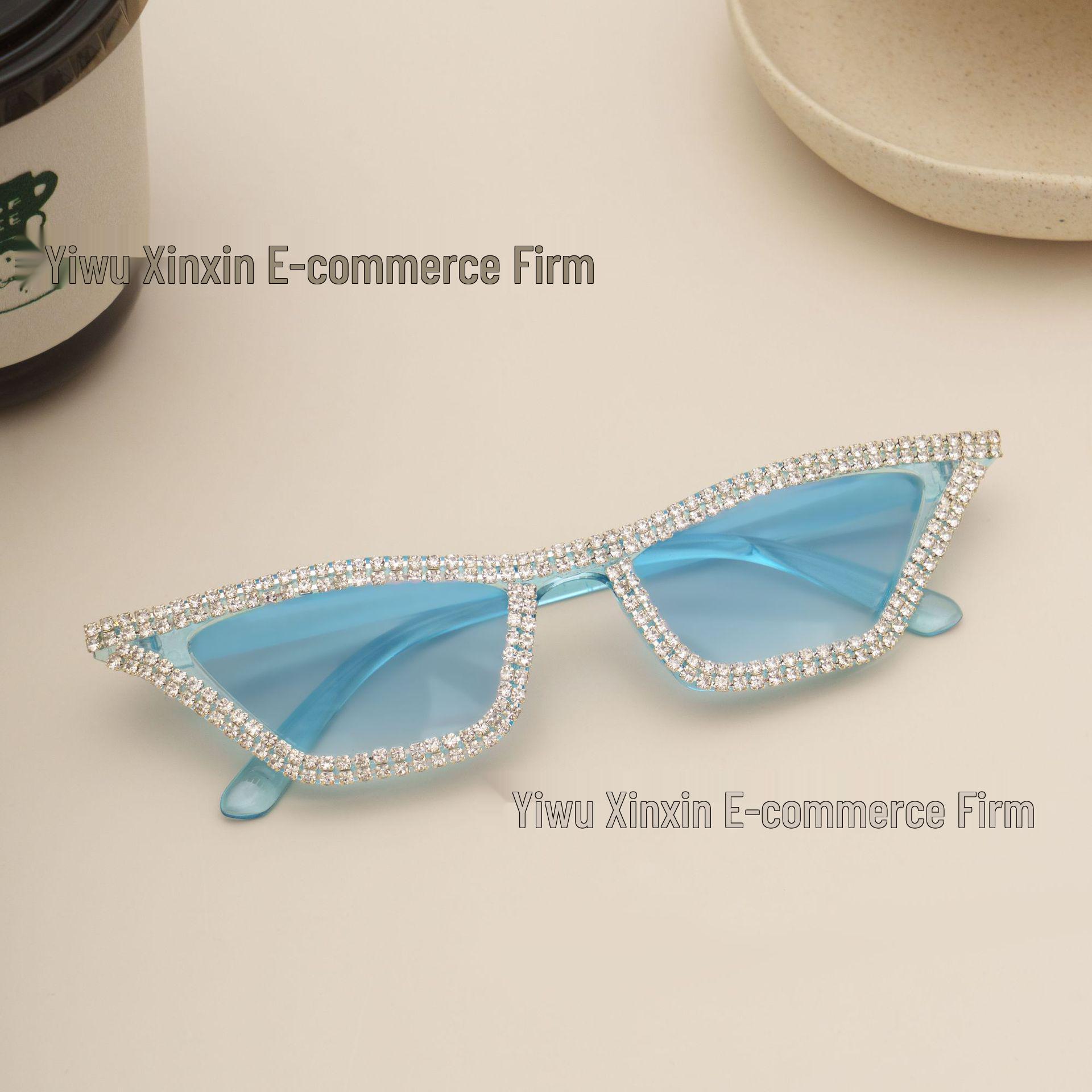 Women s European Retro Rhinestone Cat Eye Sunglasses