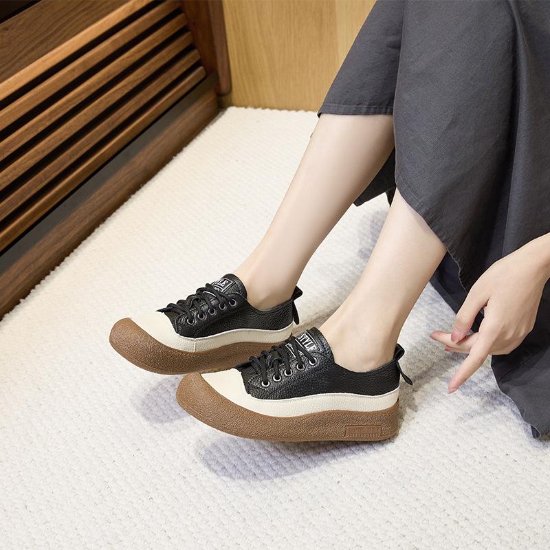 The First Layer of Cowhide Retro Leather Single Shoes Women's 2025 Autumn New Big Head Casual Board Shoes Soft Sole Light Casual Shoes