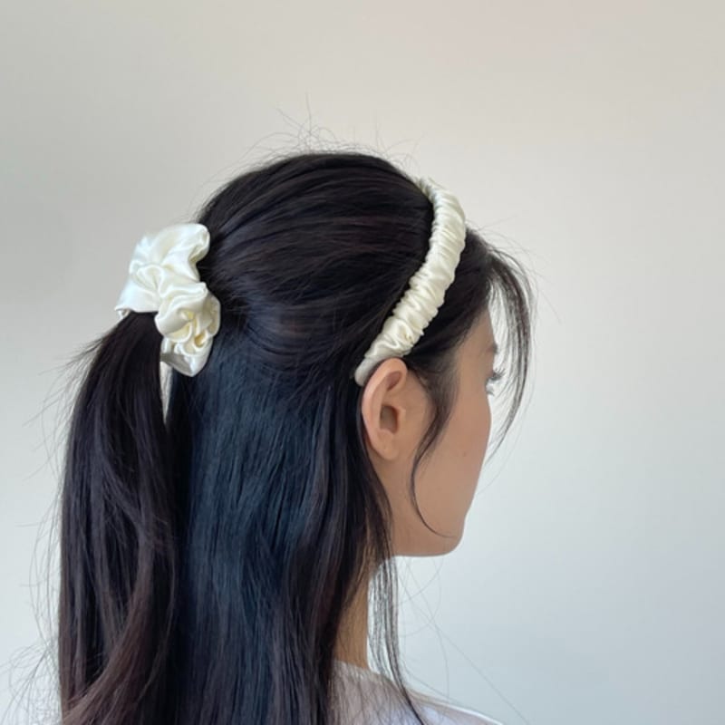 Dwelly Premium Mulberry Silk 100% Headband (6 colors)