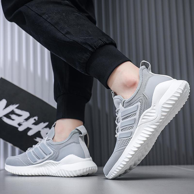 Summer New Fashion Flying Woven Shoes Sneakers Men's Mesh Running Shoes Breathable Lightweight Sneakers for Gym
