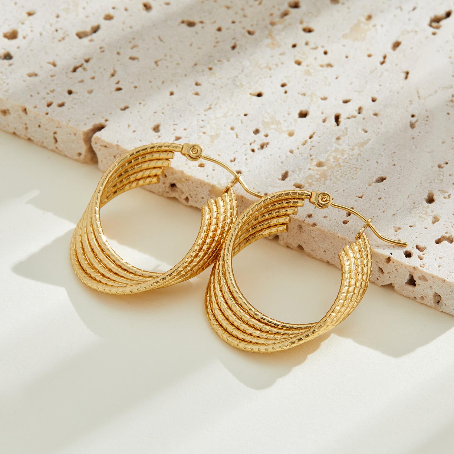 

New Trendy Multilayer Circle Twine Twists Hoop Earring For Women Stainless Steel Gold Color U Shape Star Metal Ear Jewelry Gifts