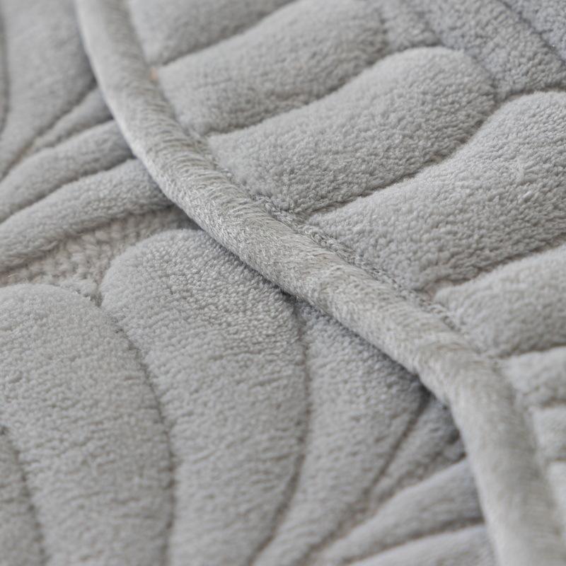 French Cream Style Sofa Cushion Winter Solid Color Plush New Thickened Cover Non-Slip Sofa Cover Cloth Towel Cushion