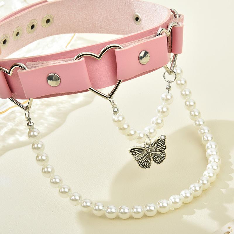 Pearl Handmade Leather Collar Punk Rivet Butterfly Pearl Collar Choker Collarbone Collar Female