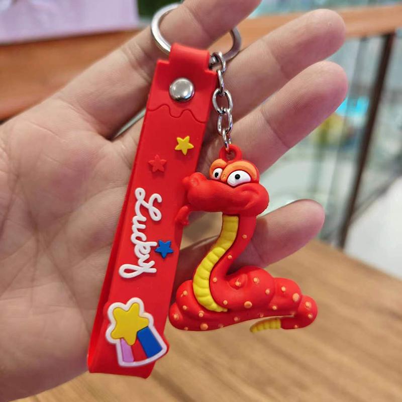 

2025 год китайского зодиака змея богатство кулон креативные аксессуары женщины мужчины сумка шарм подарок A3