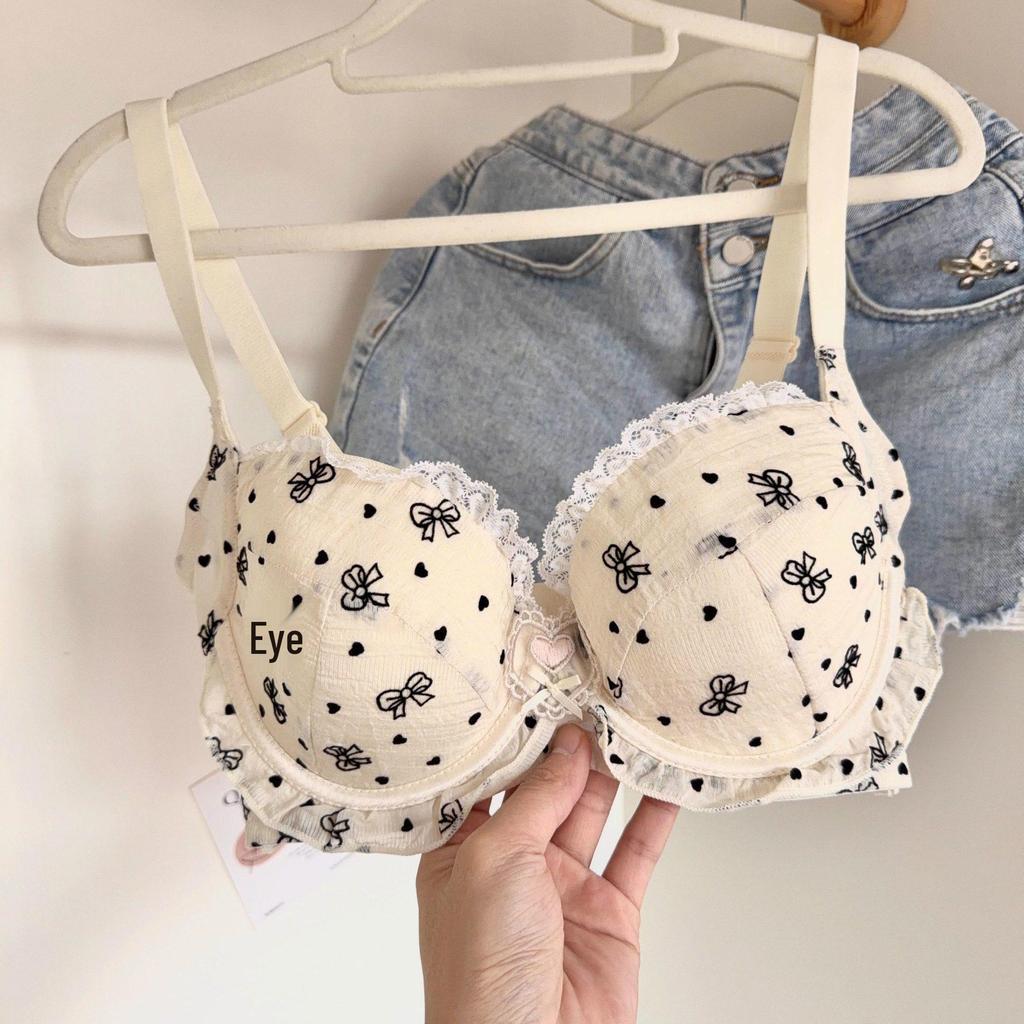 Japanese Plus Size Sweet Lace Lingerie: Minimizes, Lifts, and Prevents Sagging for Large Busts
