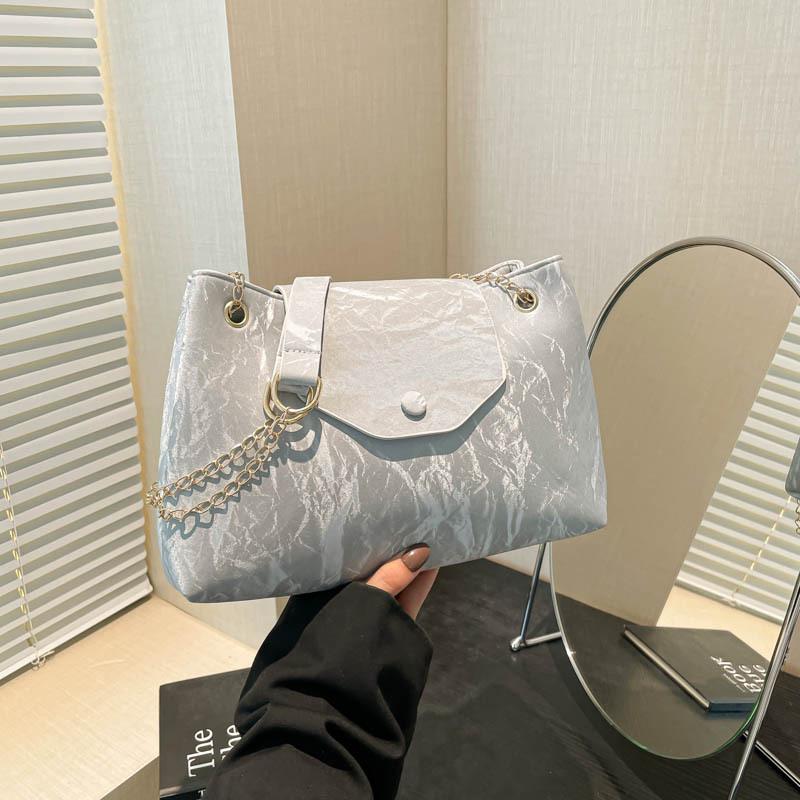 

Цепочка, высококачественная текстура зыбучих песков, женская сумка 2025 лето, новая модная универсальная сумка, женская вместительная сумка-мессенджер серый